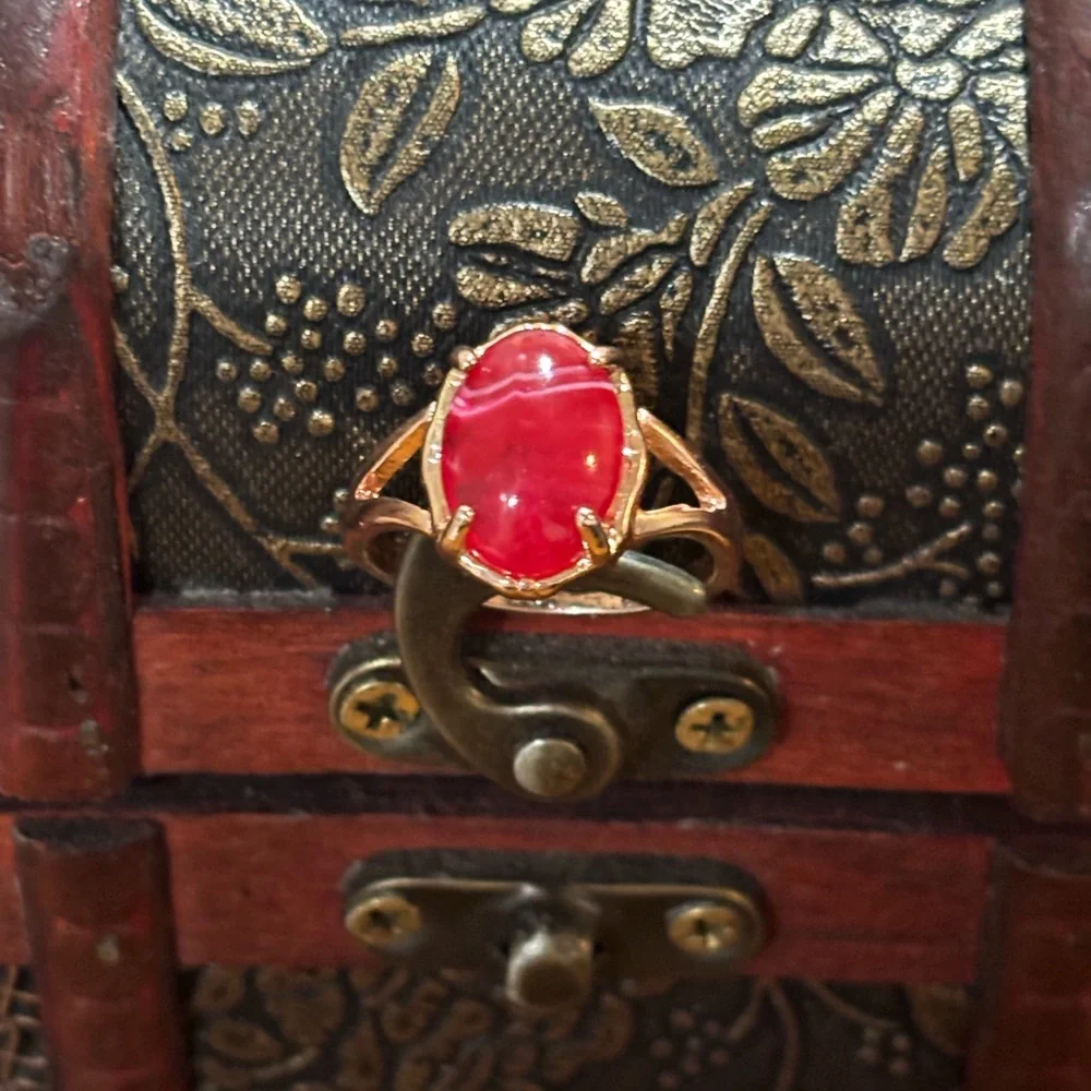 Unique Rings - Picture 7 of 10